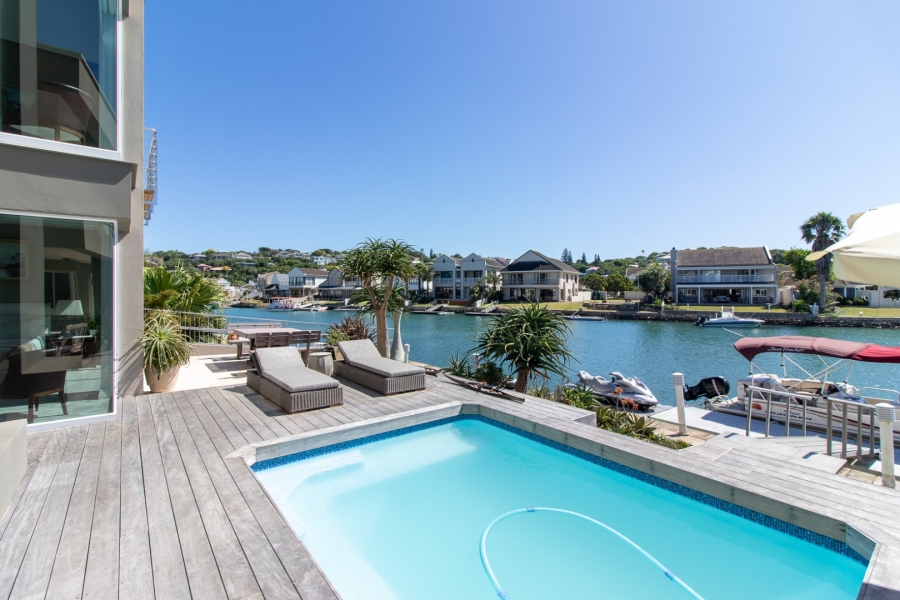 5 Bedroom Property for Sale in Royal Alfred Marina Eastern Cape